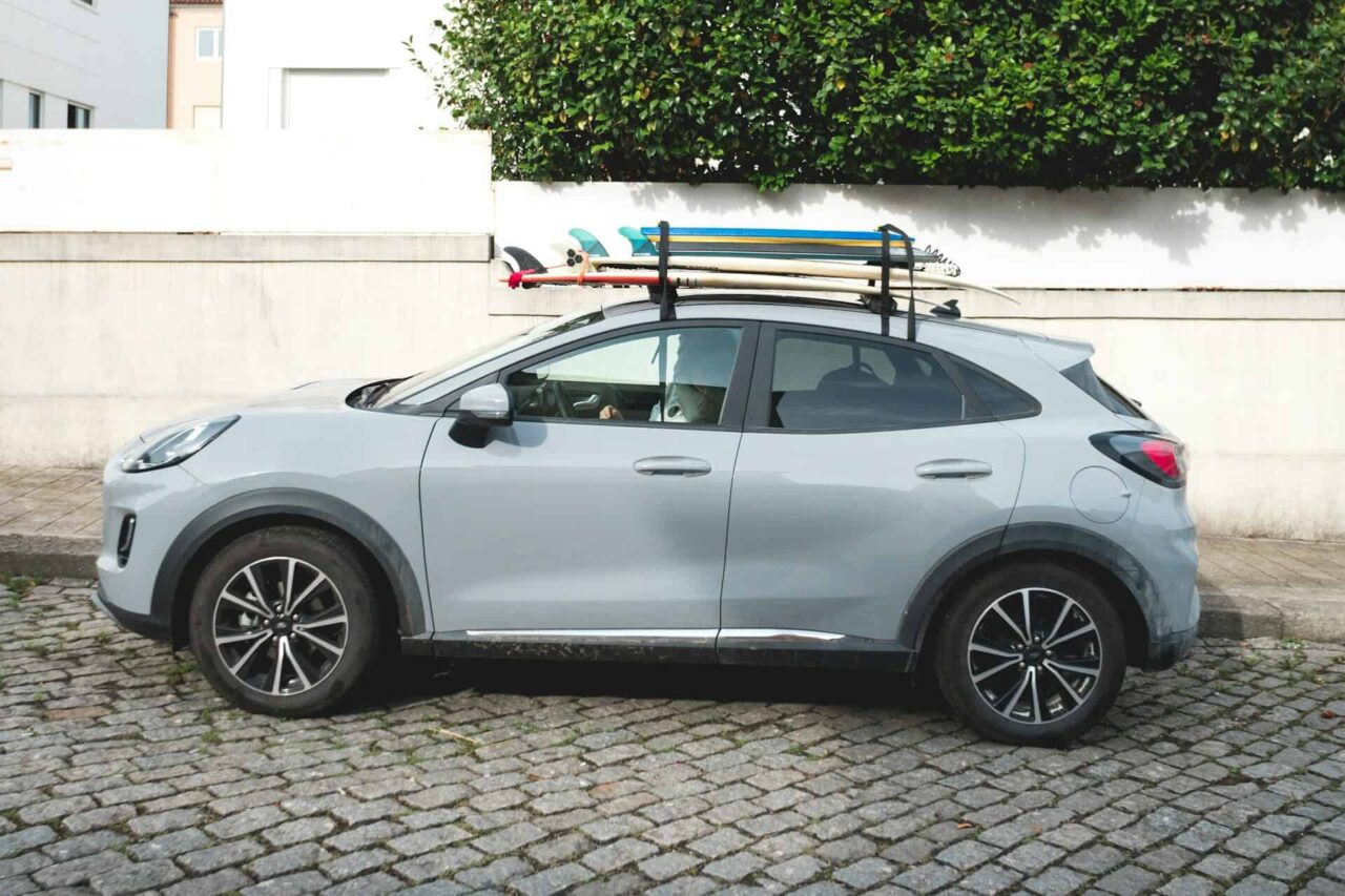 À quoi servent les barres de toit ? Utilité & avantages